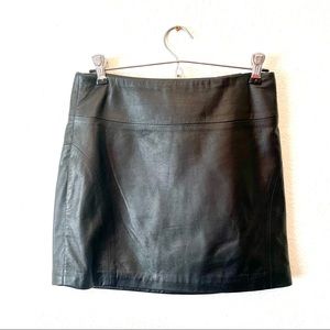 Gwen Stefani LAMB Fall 2008 Black leather mini Skirt size 4